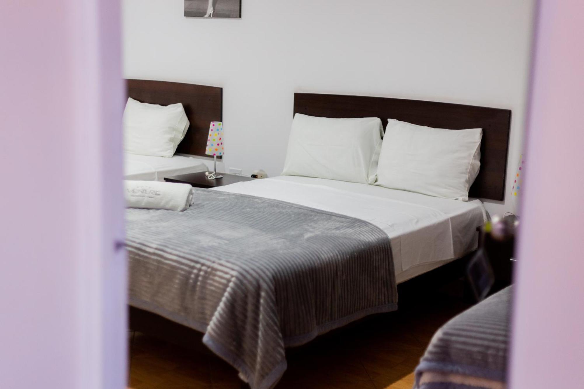 Hotel Venture Чинча-Альта Екстер'єр фото